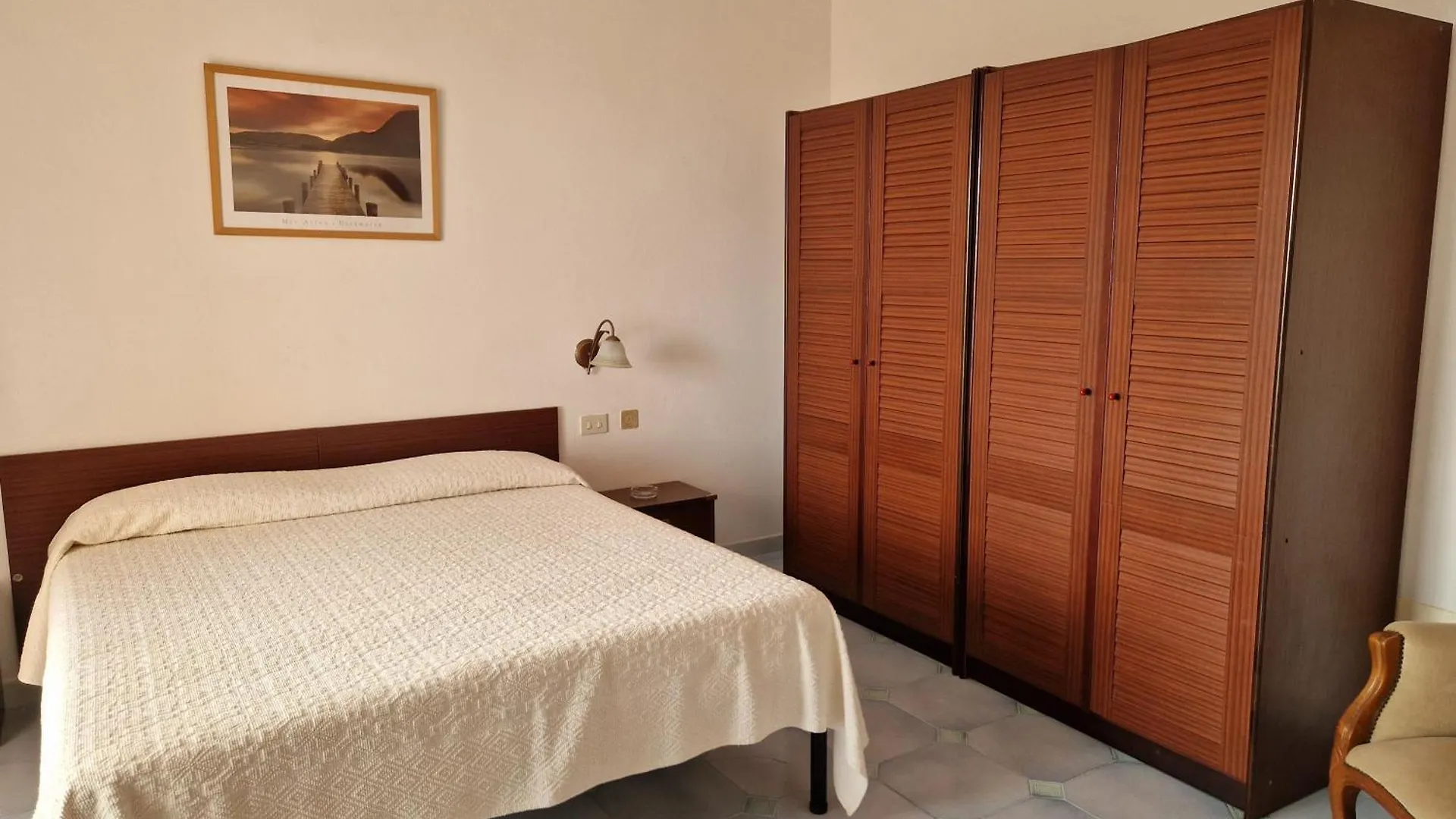 Da Mario E Maria Apartment Aglientu