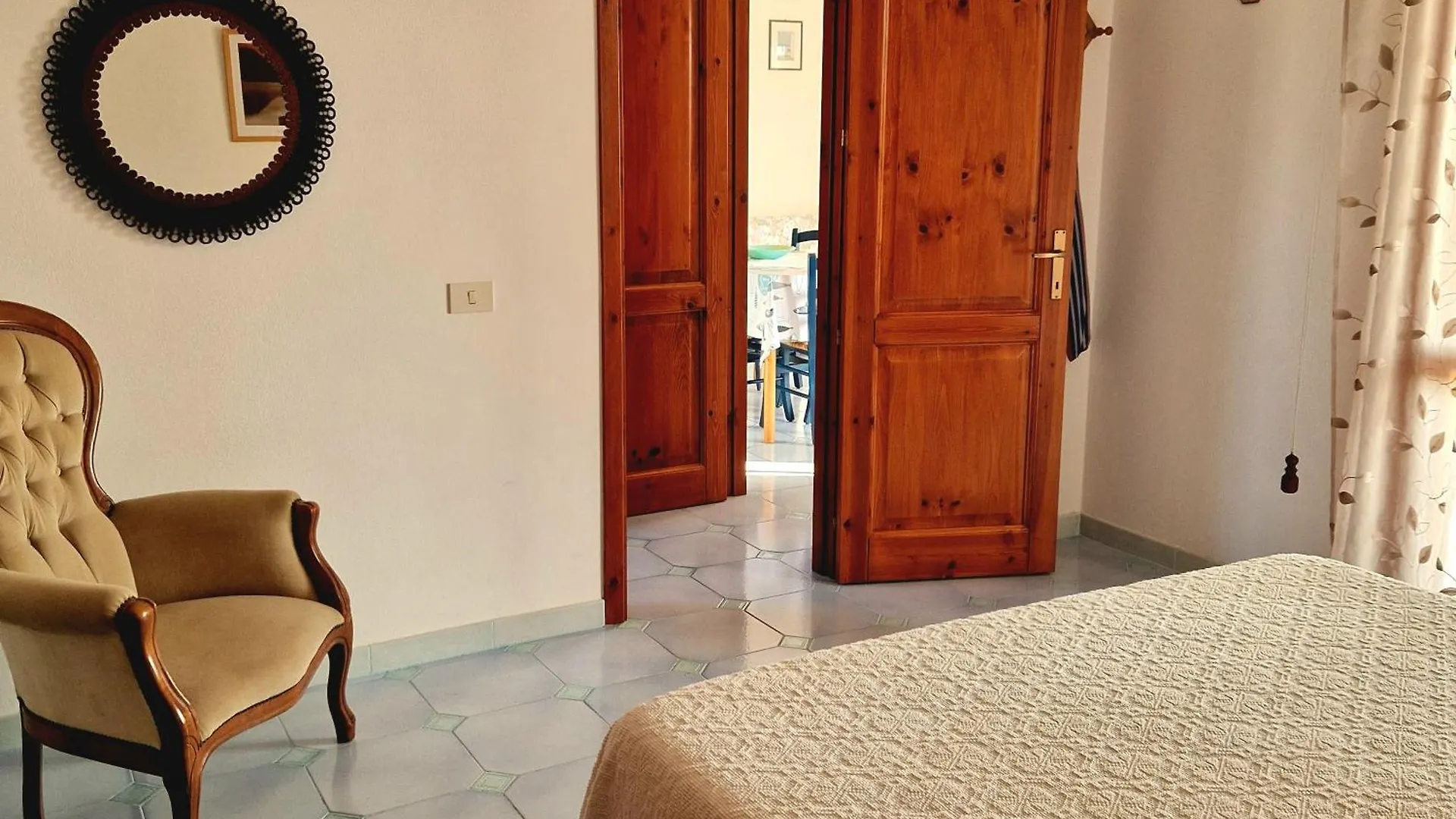 Da Mario E Maria Apartment Aglientu