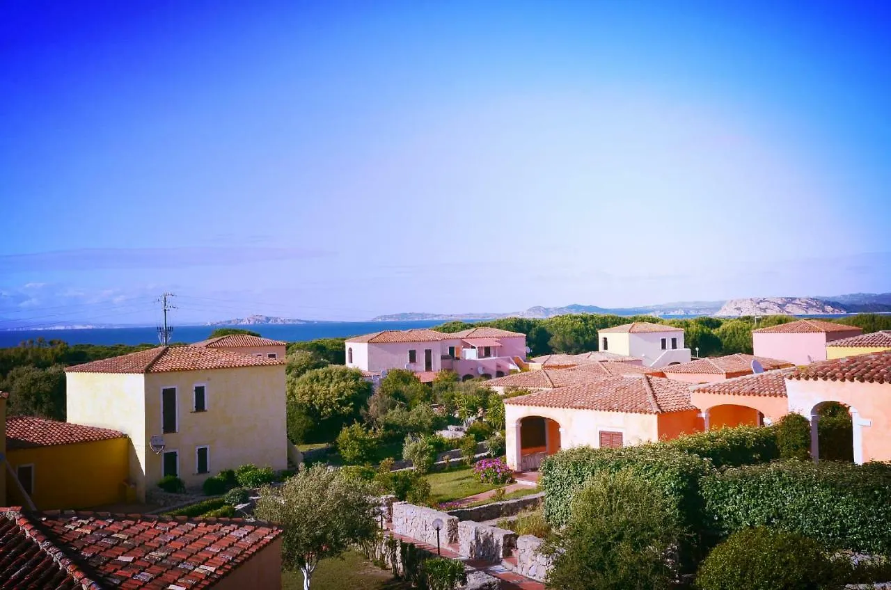 Da Mario E Maria Apartment Aglientu