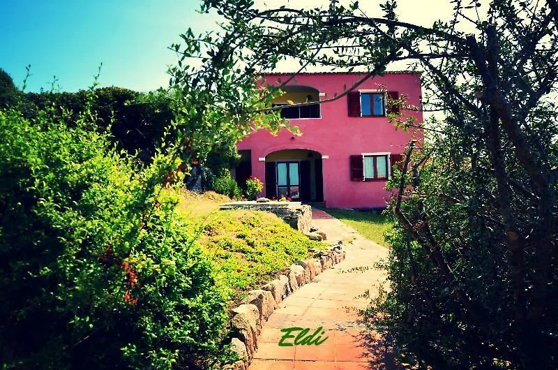 Da Mario E Maria Apartment Aglientu